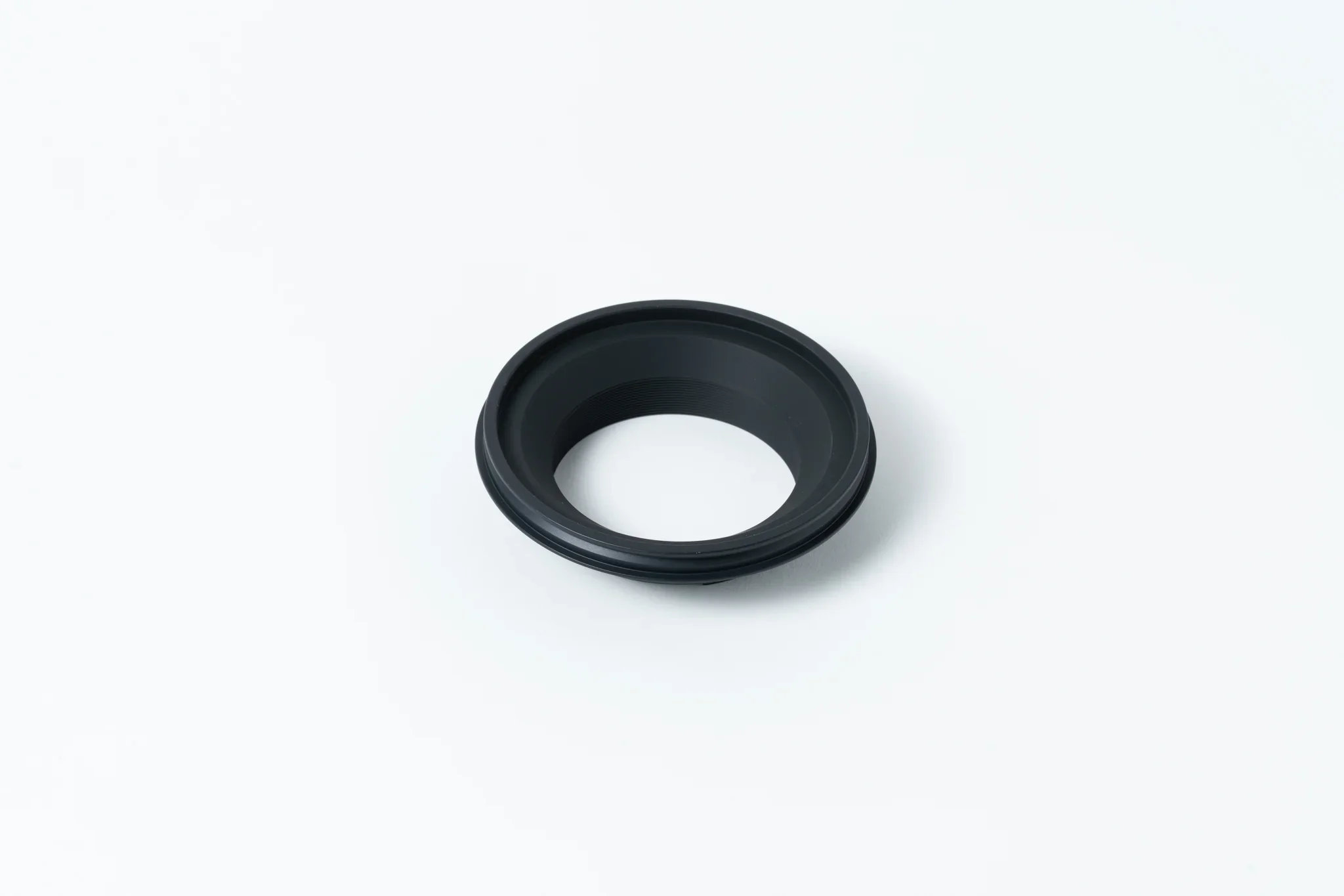 NOVOFLEX Hasselblad X-Mount Camera Adapter for Universal Bellows - Image 2
